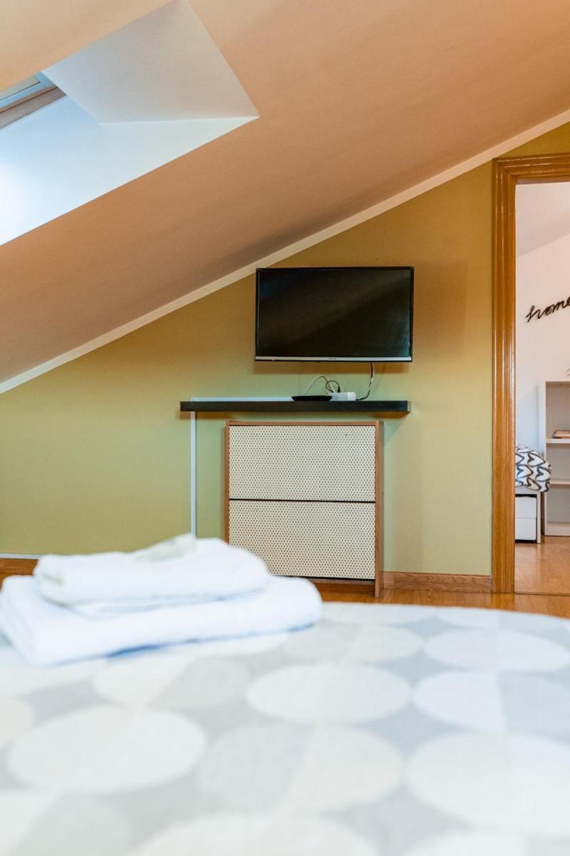 Apartamento Isabela Cangas de Onís Exterior foto