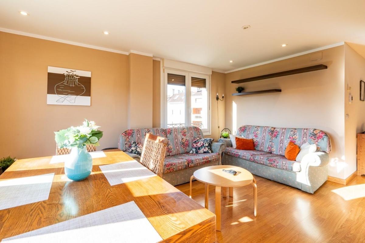 Apartamento Isabela Cangas de Onís Exterior foto